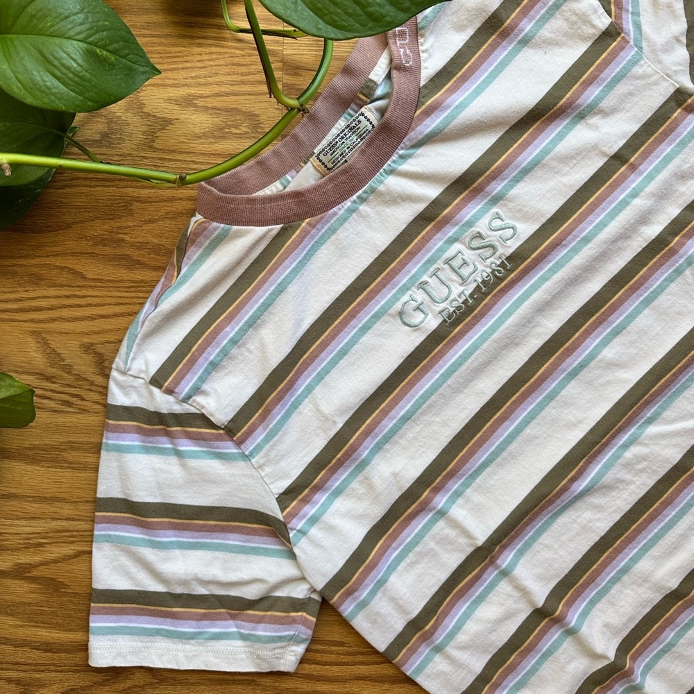 Vintage 90s Guess T-Shirt